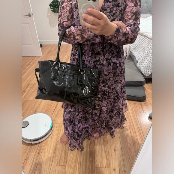 Tod's Black Patent Leather Tote Bag 15"x10.5"x5" Structured Designer Handbag - Picture 5 of 14